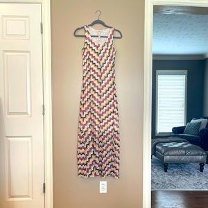 Womens patterned maxi dress.